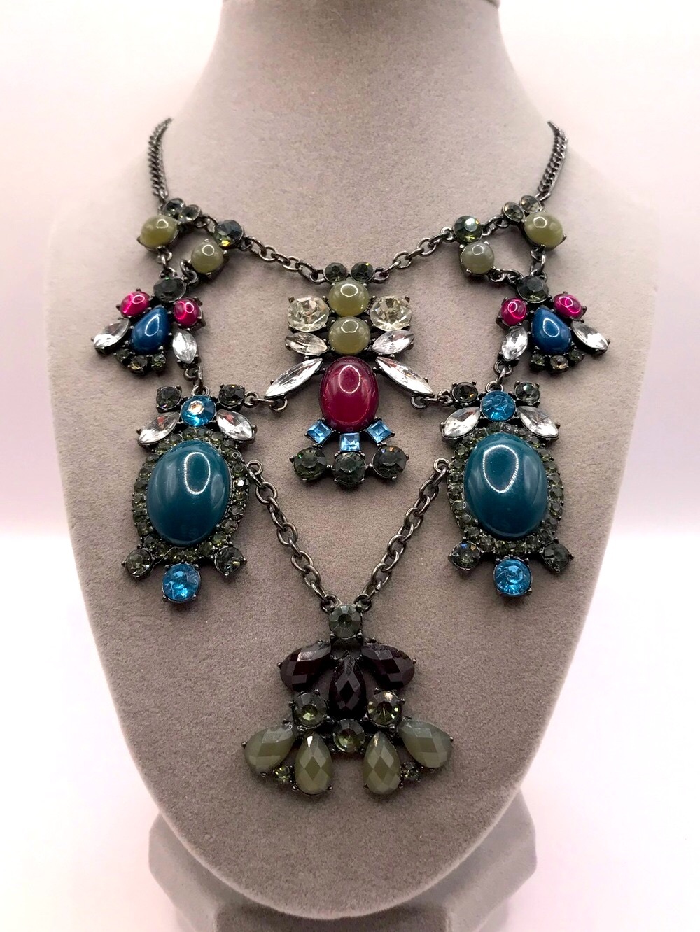 Multicolor Acrylic Gemstones Statement Necklace
